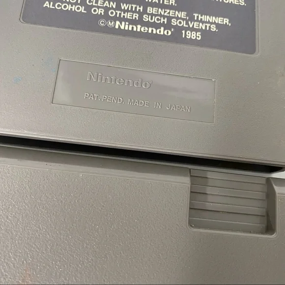 Vintage Nintendo NES Games Lot of 3 World Runner Monopoly Gyromite Tested Works - Picture 6 of 10